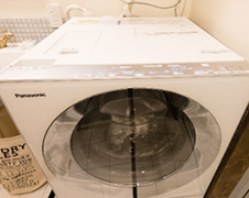 Full automatic laundry machine (wash and dry)